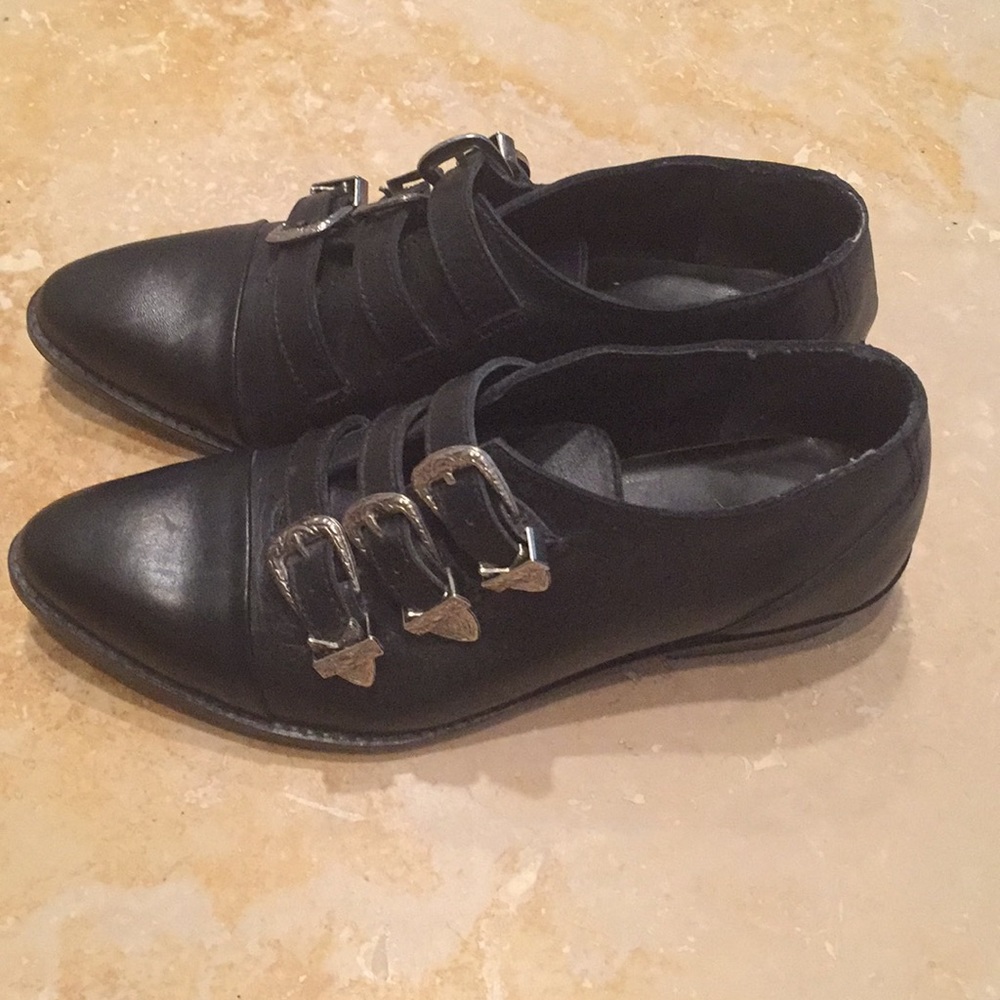 Black Western Buckle Shoe Bootie 7.5